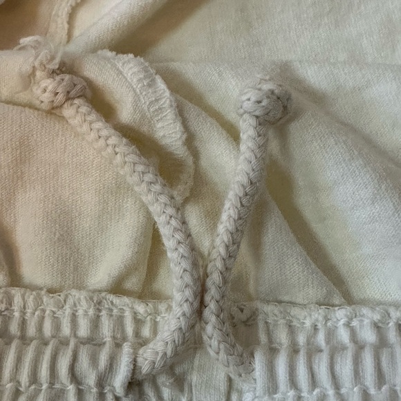 Isaiah Rashad The House XXL White Shorts - Picture 6 of 7